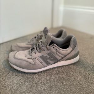 Grey New Balance 696 sneakers